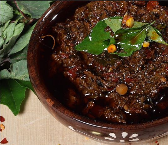 Ghonghura Chilli Pickle